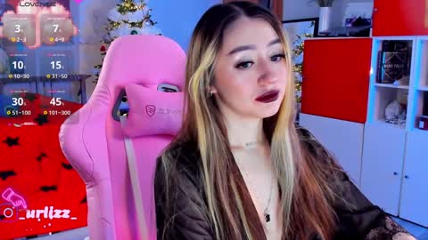 Snapshot of lisamayson chatting on January 16, 2025, 8:36 pm LISA online show from January 16, 2025, 8:36 pm