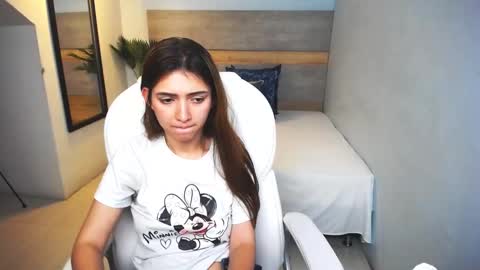 Snapshot of liseth_fox chatting on December 20, 2024, 10:22 pm Liseth Fox online show from December 20, 2024, 10:22 pm