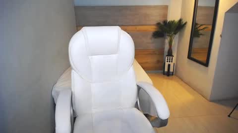 Snapshot of liseth_fox chatting on January 10, 2025, 2:25 am Liseth Fox online show from January 10, 2025, 2:25 am