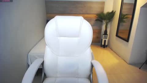 Snapshot of liseth_fox chatting on March 8, 2025, 5:33 pm Liseth Fox online show from March 8, 2025, 5:33 pm