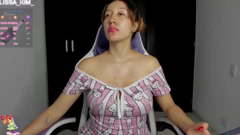 Lissa Kim online show from January 11, 2025, 6:56 am