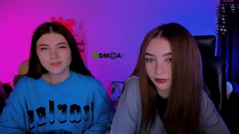 lissa_night online show from November 11, 2025, 8:09 pm