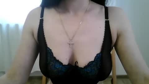 Lissa online show from October 26, 2025, 11:16 am