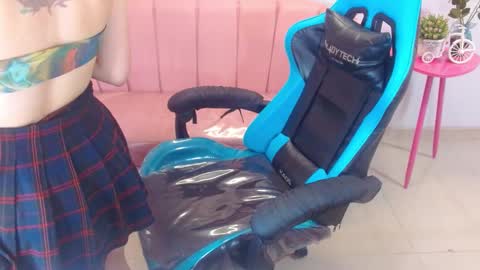 Lissa  online show from March 3, 2025, 5:39 pm