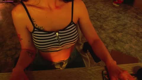 Liss online show from November 19, 2025, 3:45 pm