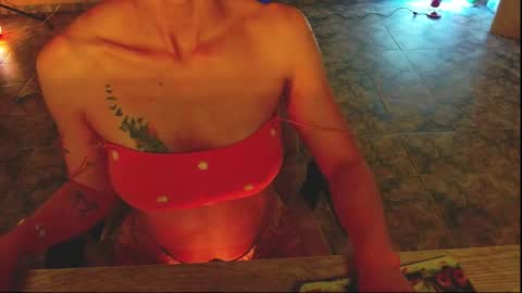 Liss online show from January 12, 2026, 10:59 pm