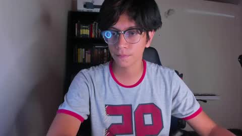 Snapshot of literateboy chatting on June 9, 2026, 1:50 am Literateboy online show from June 9, 2026, 1:50 am