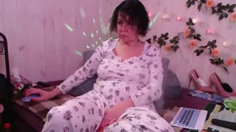 Snapshot of litisialove455 chatting on February 23, 2026, 7:39 am litisialove455 online show from February 23, 2026, 7:39 am