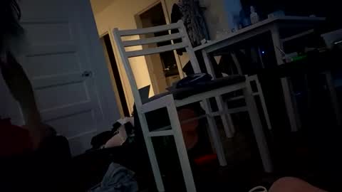 Snapshot of litleputa chatting on November 2, 2025, 9:11 am litleputa online show from November 2, 2025, 9:11 am