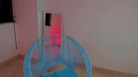 Danni online show from October 9, 2025, 2:31 am