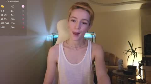 Alisa online show from February 2, 2025, 5:59 pm