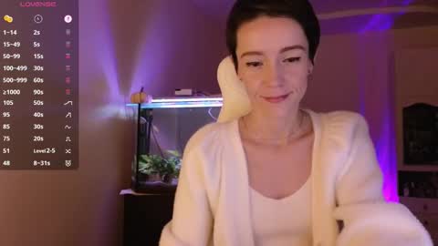 Alisa online show from November 30, 2025, 9:08 pm