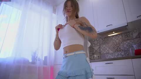 SophiaKateline online show from June 15, 2026, 9:44 am