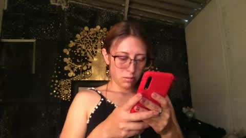 Diablita online show from July 6, 2026, 6:32 pm