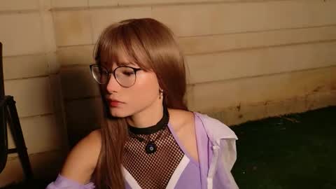 Little Effy online show from October 27, 2025, 3:05 pm