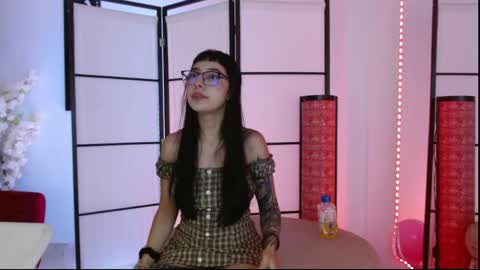 Paulette online show from May 30, 2026, 4:42 am