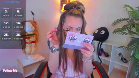 little_rockk online show from October 12, 2025, 4:44 am