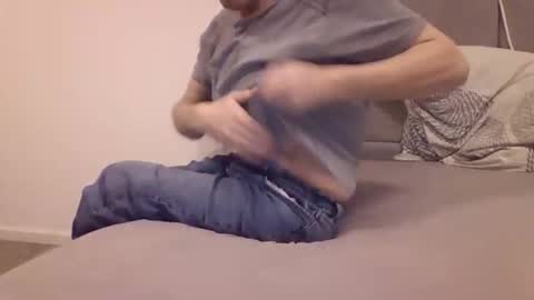 Willy online show from March 18, 2026, 8:28 am