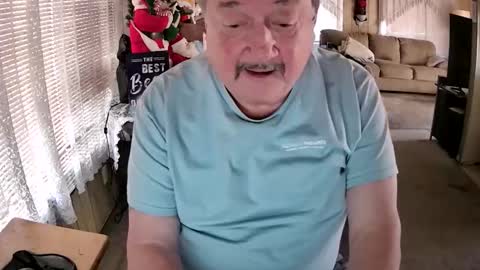 Littled83057 online show from December 2, 2025, 7:53 pm