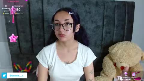 Snapshot of littlee__bunny chatting on September 17, 2025, 11:56 am your little bunny online show from September 17, 2025, 11:56 am