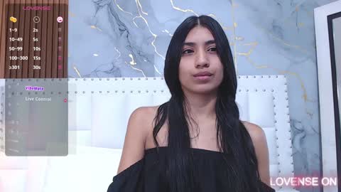 Emily  online show from January 14, 2025, 9:13 am