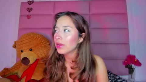 Snapshot of littlee_emma_ chatting on January 4, 2025, 3:18 am littlee_emma_ online show from January 4, 2025, 3:18 am