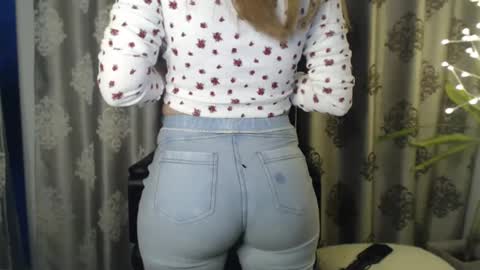 Your little flower  online show from January 13, 2025, 3:15 pm