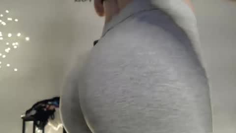 Your little flower  online show from November 29, 2025, 8:28 am