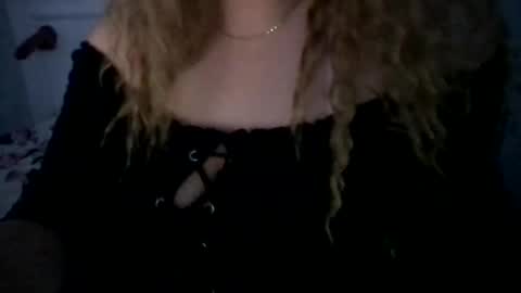 Snapshot of littlekitty4ddy chatting on March 26, 2026, 2:17 am babygirll online show from March 26, 2026, 2:17 am