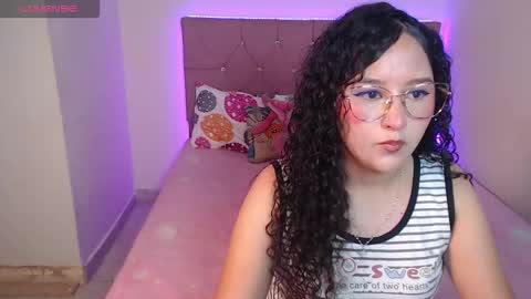 isabella online show from February 12, 2026, 2:01 pm