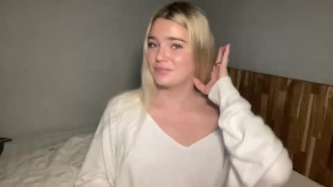 Marciabrady online show from April 11, 2026, 9:02 am