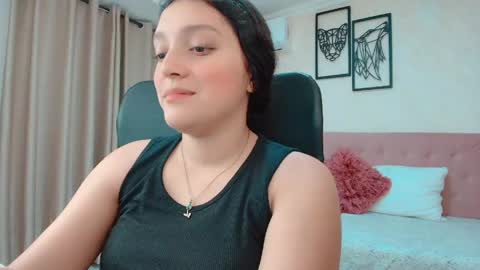 Sarahs Room online show from May 30, 2026, 12:41 am