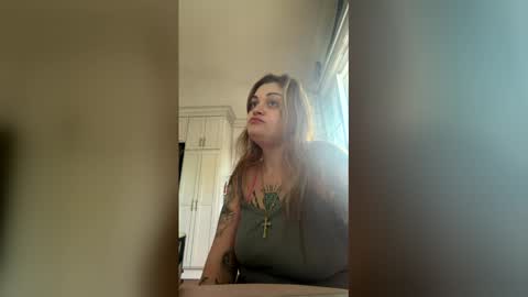 Nina online show from May 27, 2026, 9:45 pm