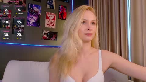 Snapshot of livia_place chatting on May 31, 2026, 1:29 pm Livia online show from May 31, 2026, 1:29 pm