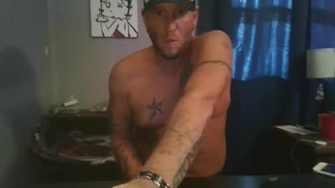 Snapshot of livingpuddle chatting on February 1, 2025, 7:55 pm livingpuddle online show from February 1, 2025, 7:55 pm