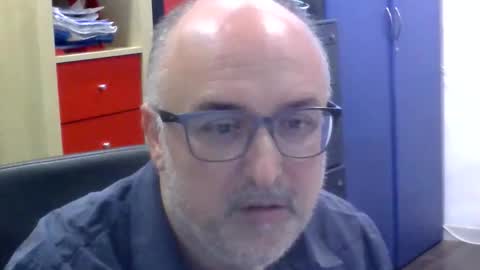 Lupacchiotto online show from October 23, 2025, 10:36 am