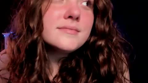 Snapshot of livinsubspace chatting on September 28, 2025, 6:57 pm Liv online show from September 28, 2025, 6:57 pm