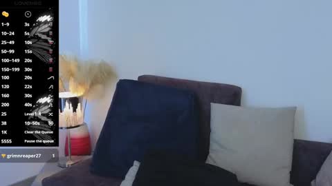 Snapshot of liz_devine chatting on January 21, 2025, 3:10 pm liz online show from January 21, 2025, 3:10 pm