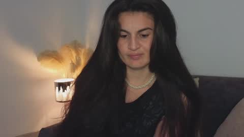 Snapshot of liz_devine chatting on February 2, 2025, 6:20 pm liz online show from February 2, 2025, 6:20 pm