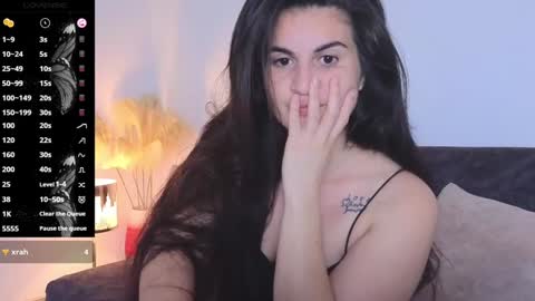 Snapshot of liz_devine chatting on February 7, 2025, 8:10 pm liz online show from February 7, 2025, 8:10 pm