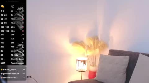 Snapshot of liz_devine chatting on February 12, 2025, 6:51 pm liz online show from February 12, 2025, 6:51 pm