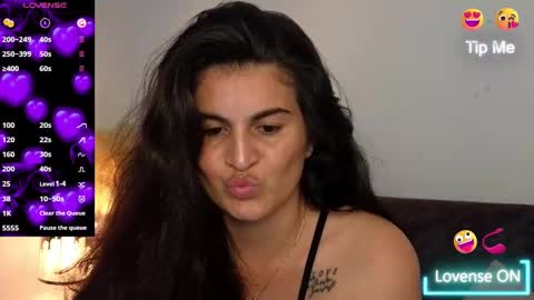 Snapshot of liz_devine chatting on March 1, 2025, 6:00 pm liz online show from March 1, 2025, 6:00 pm