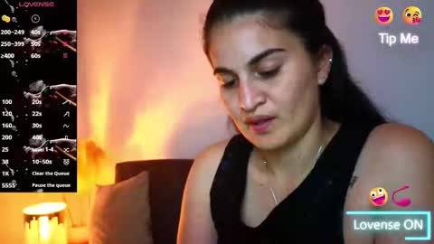 Snapshot of liz_devine chatting on March 6, 2025, 9:20 pm liz online show from March 6, 2025, 9:20 pm