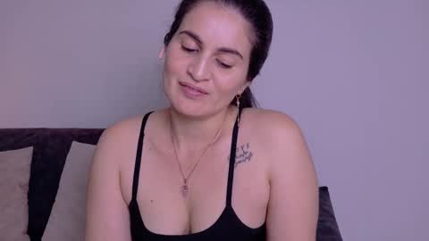 Snapshot of liz_devine chatting on September 26, 2025, 4:00 pm liz online show from September 26, 2025, 4:00 pm