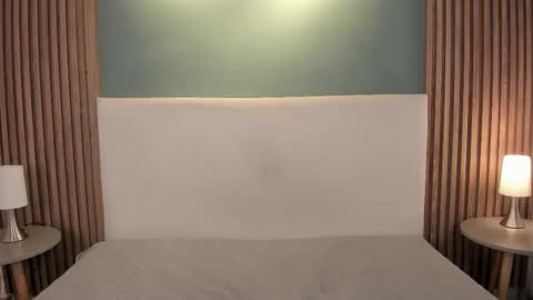 Liz  online show from March 7, 2025, 2:12 pm