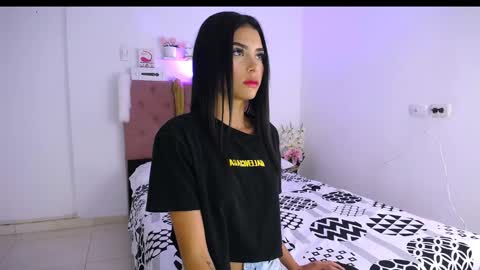 LIZETH online show from February 1, 2025, 11:48 pm