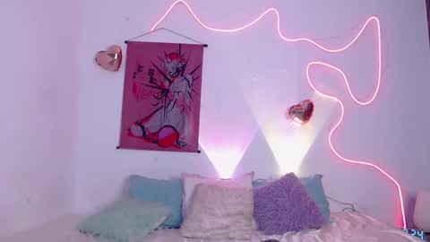 Snapshot of lizza_scott chatting on February 22, 2025, 1:22 am Lizza Scott online show from February 22, 2025, 1:22 am