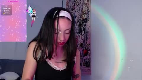 Lizza Scott online show from November 12, 2025, 10:30 pm