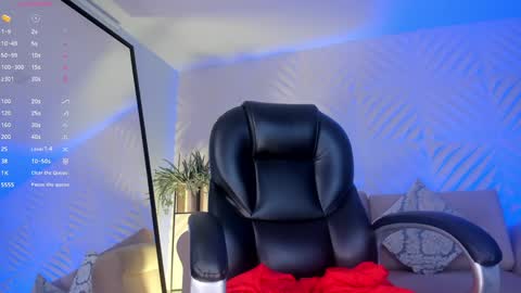 Lizzi  online show from February 1, 2025, 6:10 am