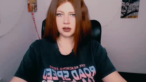 Lizzy3 online show from March 17, 2026, 9:45 am